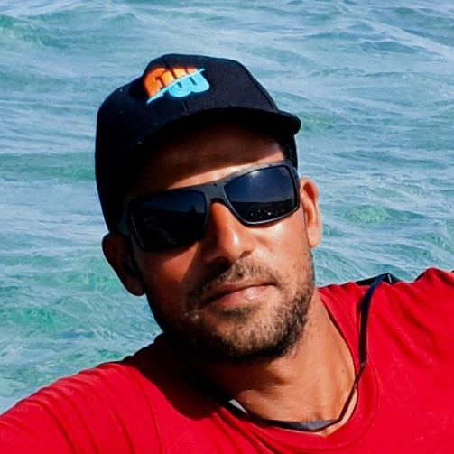 Hamada Shaaban, manager and water sports instructor of FOXY WIND Water Sports @ kitesurfing lesson